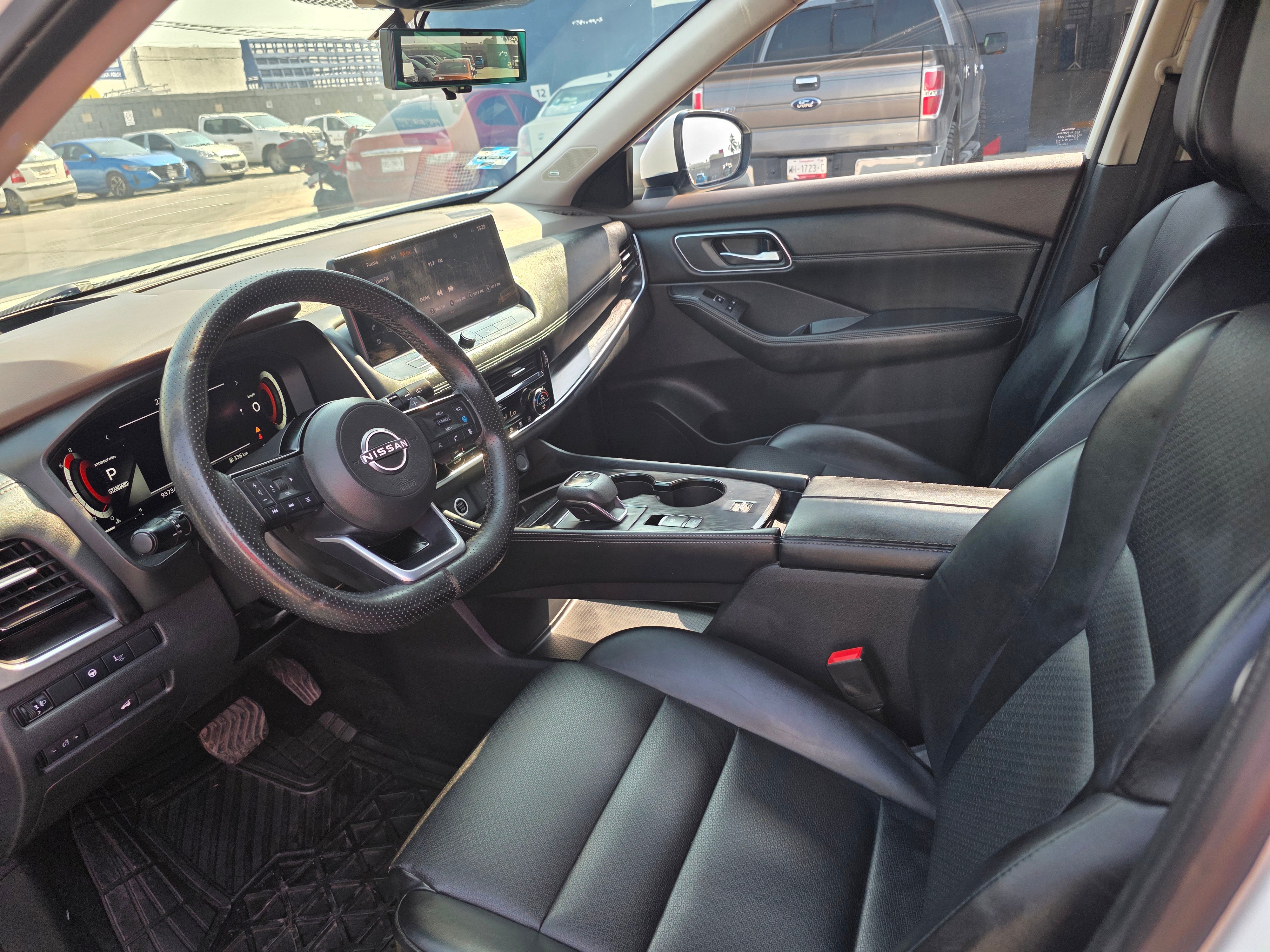 2023 Nissan X-TRAIL 5 PTS PLATINIUM PLUS CVT 2.5 LTS 2 ROW